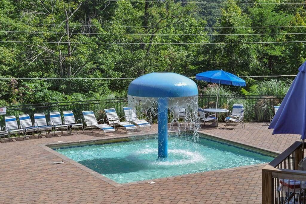 Moonshine Manor-Pets Ok-W/D-Pool Table-Arcade-Hot Tub Gatlinburg Exterior foto